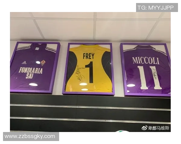 个性化足球明星手机壳让你的手机与众不同彰显球迷风采 个性化足球明星手机壳让你的手机与众不同彰显球迷风采